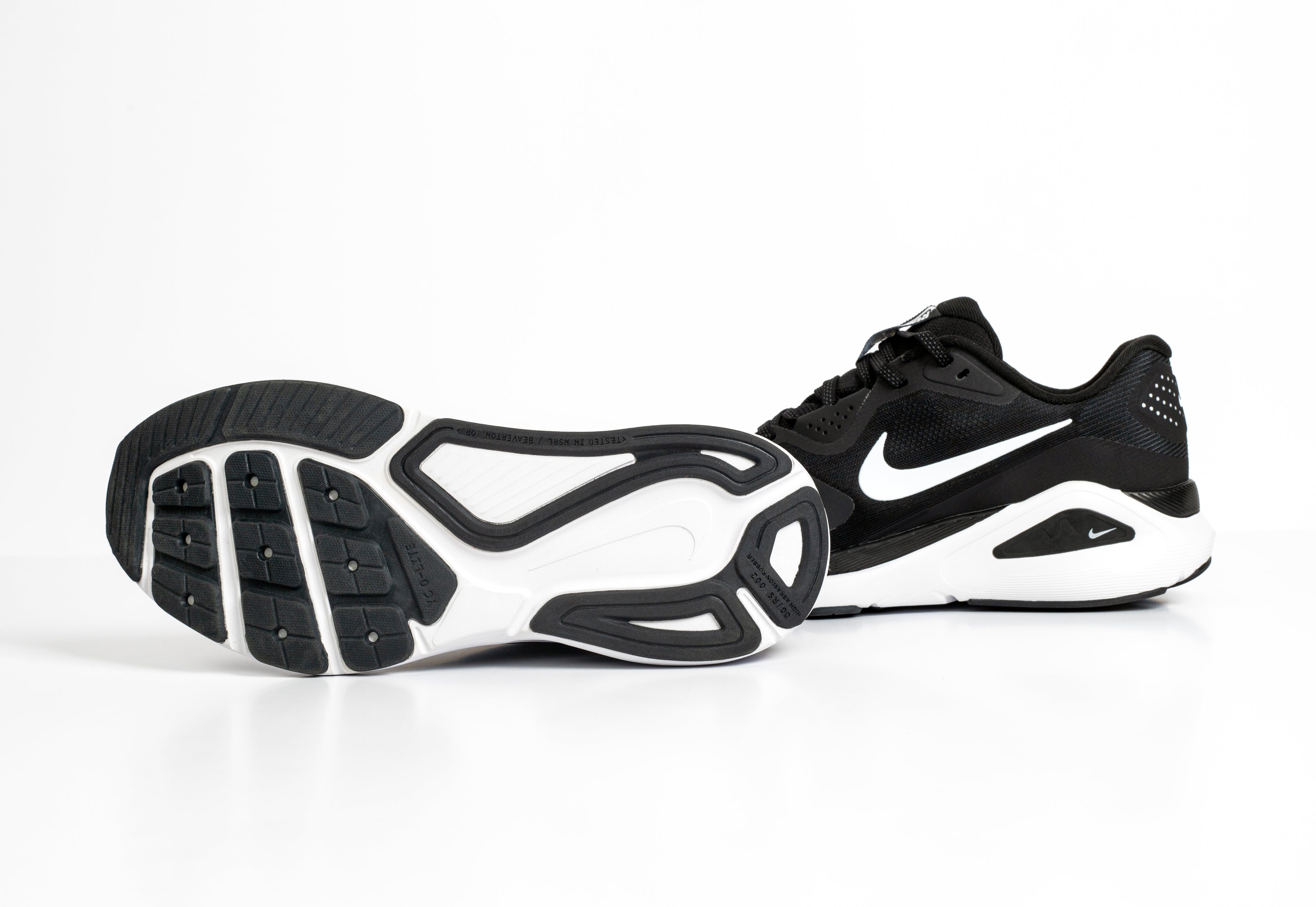 Nike Structure 26