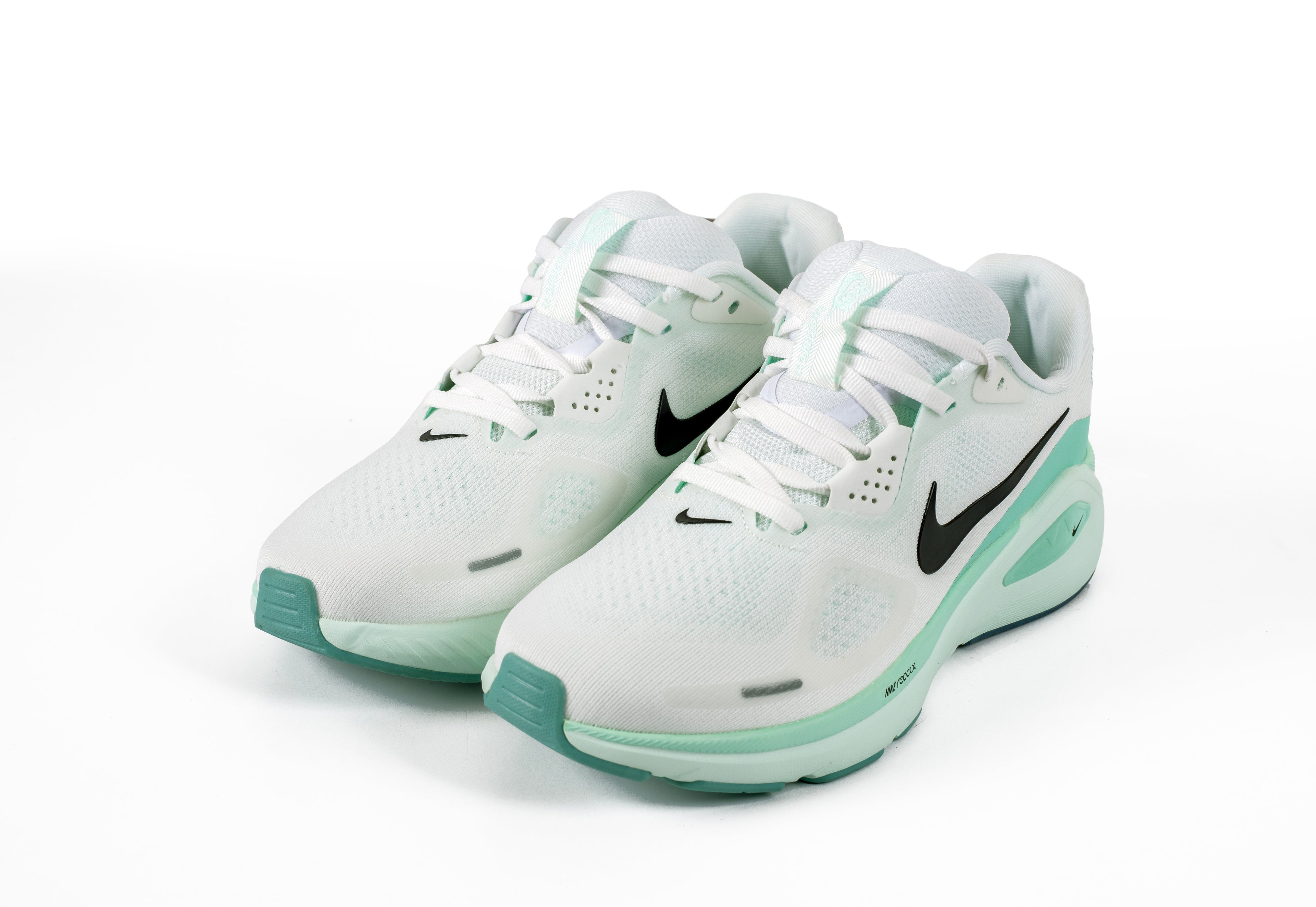 Nike Structure 26