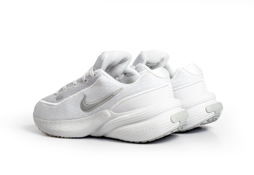 Nike Uplift SC