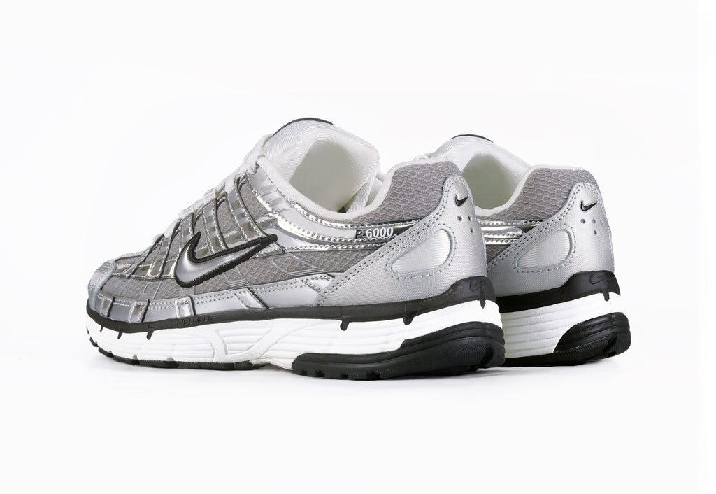 NIKE P6000