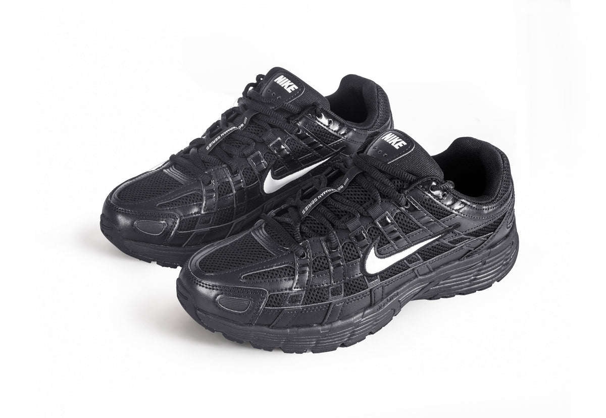 NIKE P6000